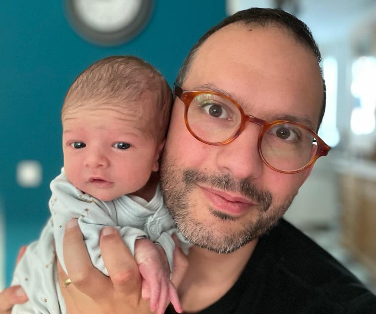 bambino appena nato e papà